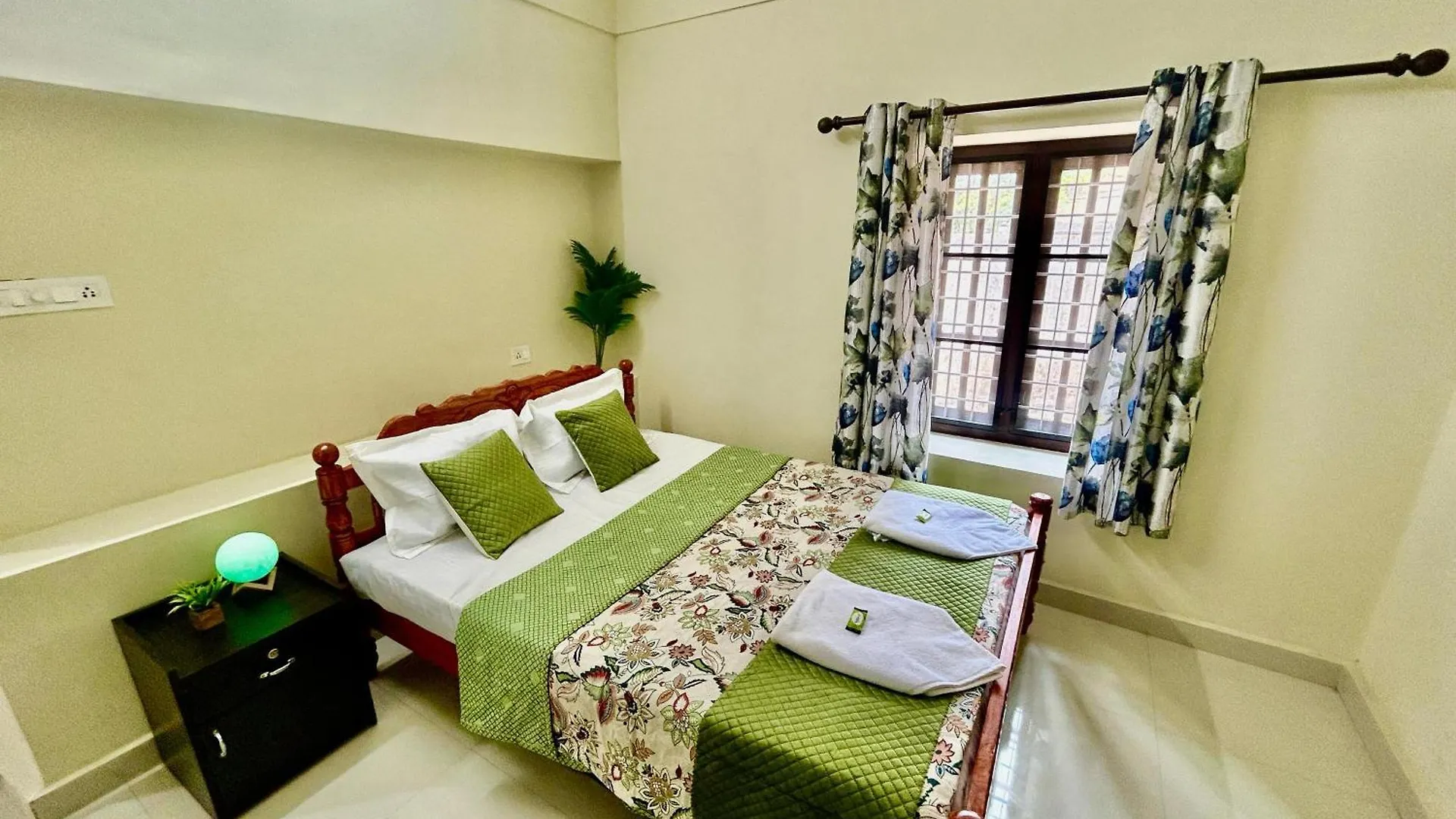 Wildfern Mountain View Villa Peerumedu Vandiperiyar