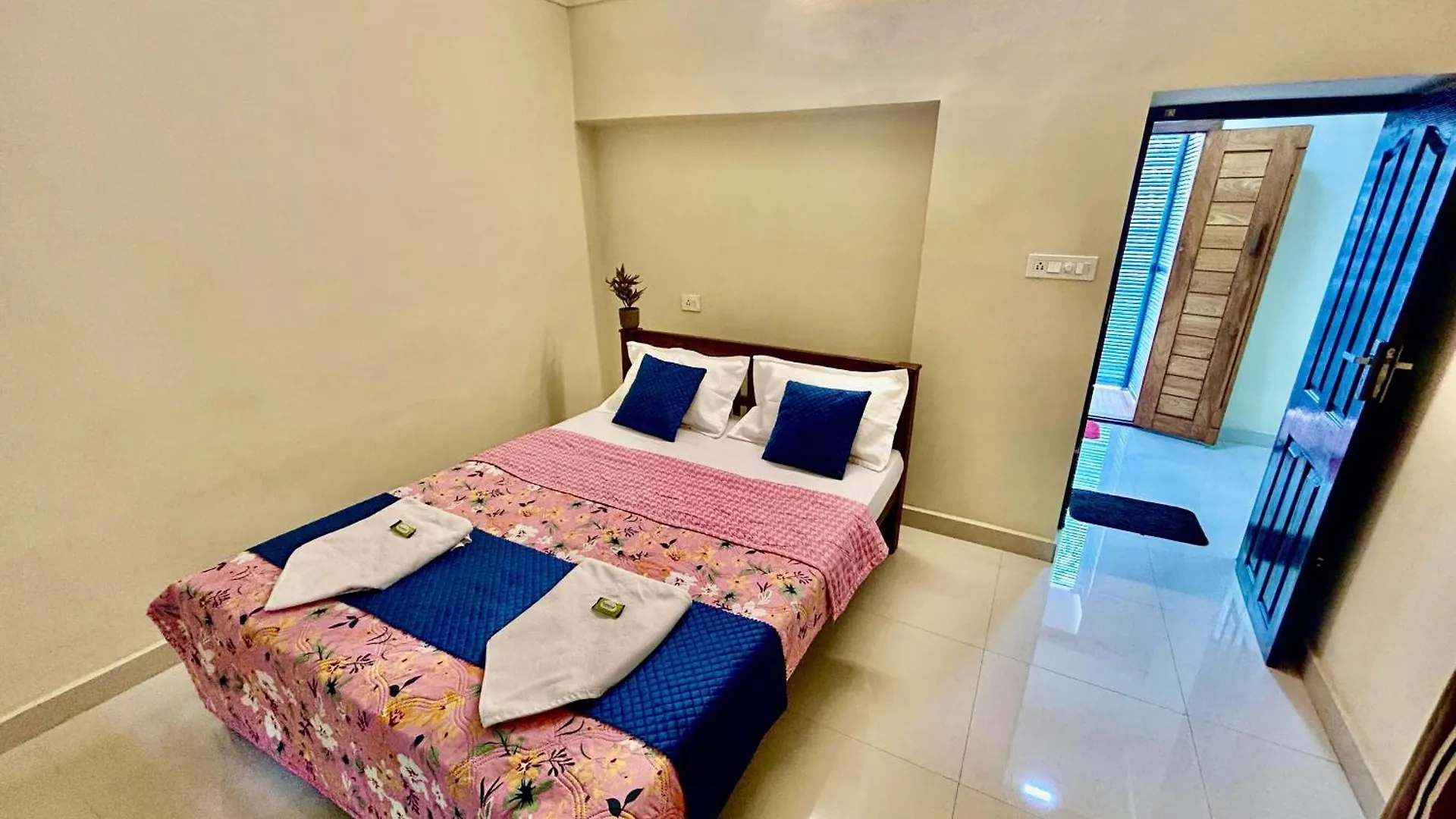 Wildfern Mountain View Villa Peerumedu Vandiperiyar